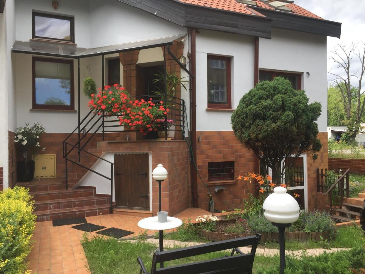 A-Piramida Leilighet Wrocław Eksteriør bilde